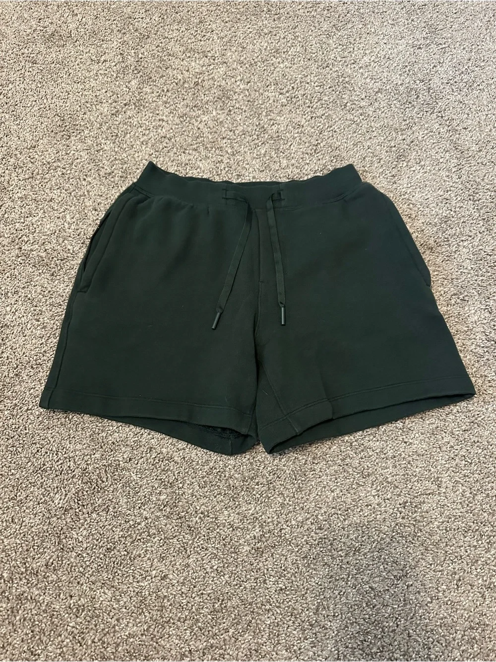 lululemon athletica Men's Forest Green Drawstring Athletic Shorts
